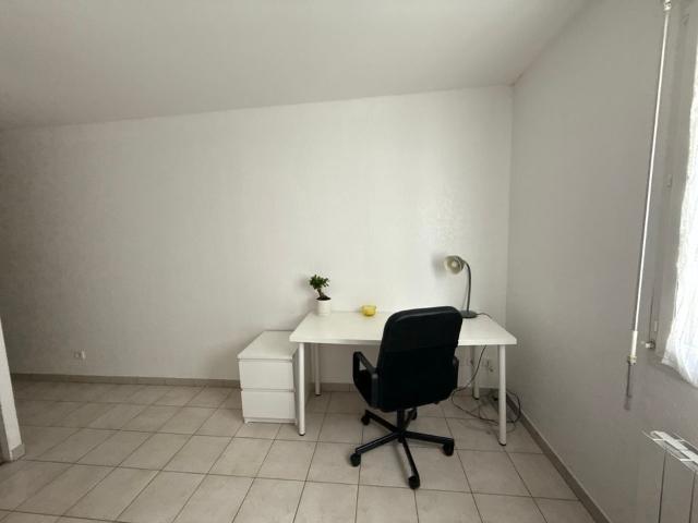 Appartement 1 pièce, 16 m² à louer à Dijon 21000