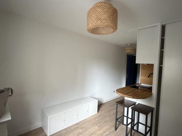 Appartement 1 pièce, 16 m² à louer à Grenoble 38100