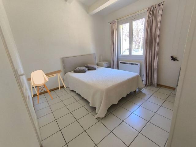Appartement 1 pièce, 16 m² à louer à Lambesc 13410