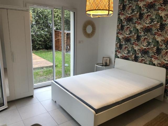 Appartement 1 pièce, 16 m² à louer à Pessac 33600
