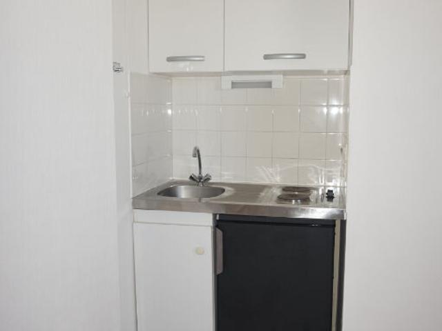 Appartement 1 pièce, 16 m² à louer à Reims 51100