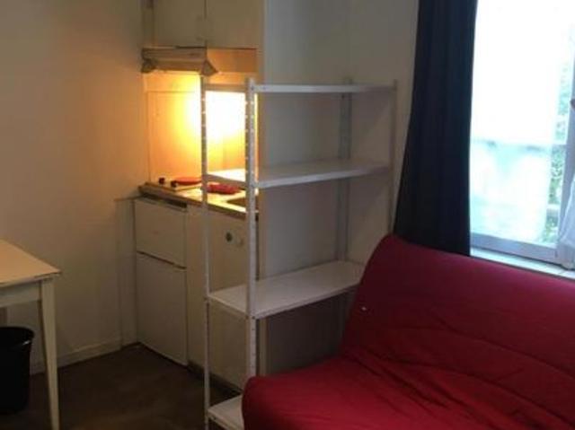 Appartement 1 pièce, 16 m² à louer à Versailles 78000
