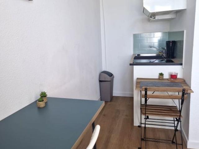 Appartement 1 pièce, 16 m² à louer à Vichy 03200