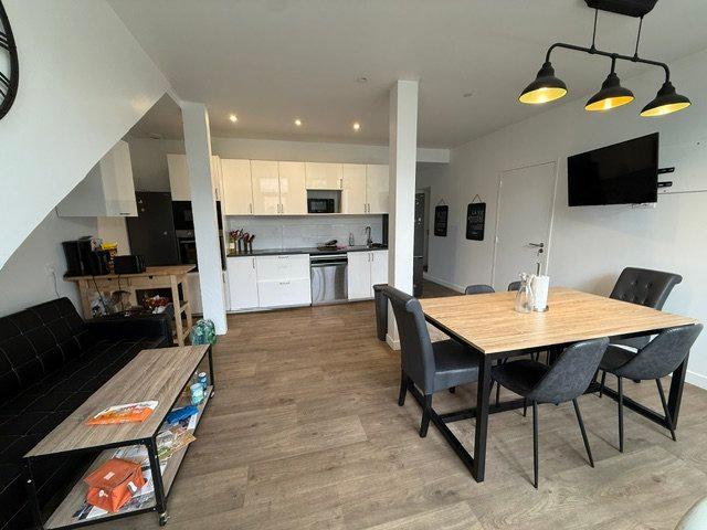 Appartement 1 pièce 174 m²