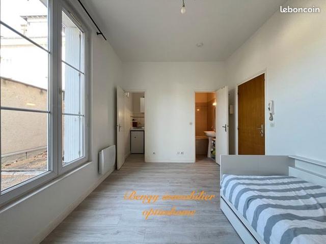 Appartement 1 pièce 17 m²