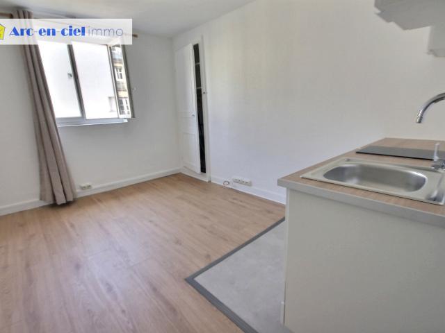Appartement 1 pièce 17 m²