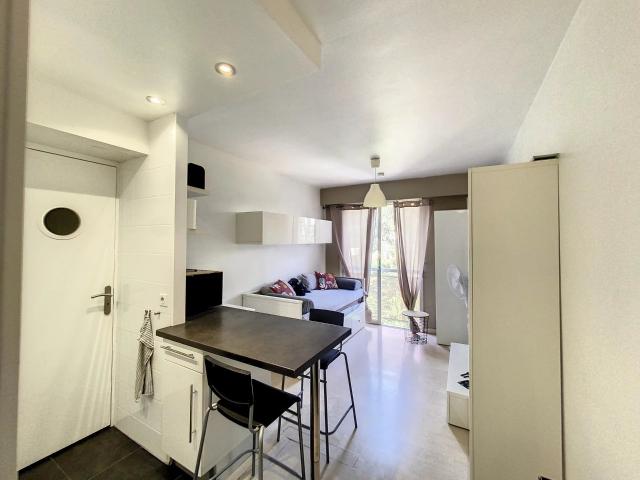 Appartement 1 pièce 17 m²