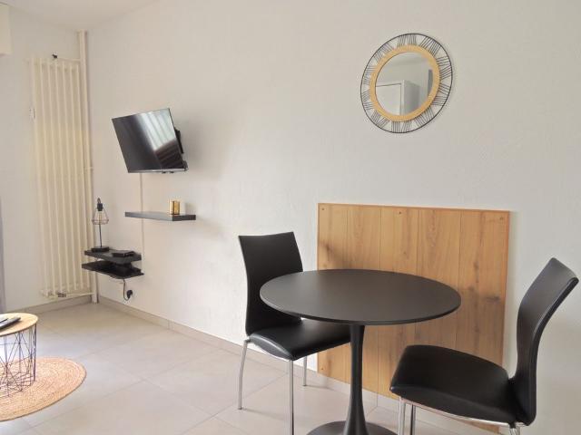 Appartement 1 pièce, 17 m² à louer à Mandelieu la Napoule 06210
