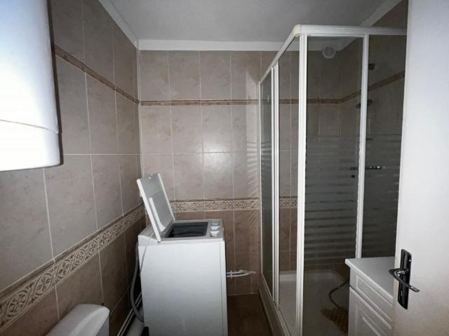 Appartement 1 pièce, 17 m² à louer à Nîmes 30000