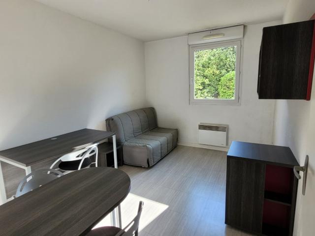 Appartement 1 pièce, 17 m² à louer à Aix en Provence 13090