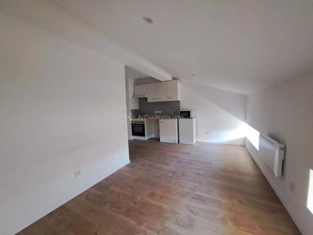 Appartement 1 pièce, 17 m² à louer à Carmaux 81400