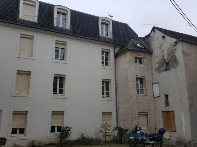 Appartement 1 pièce, 17 m² à louer à Dijon 21000