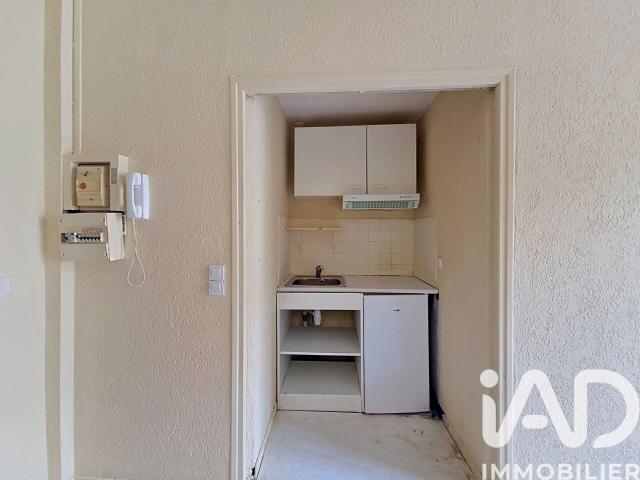 Appartement 1 pièce, 17 m² à louer à Follainville Dennemont 78520