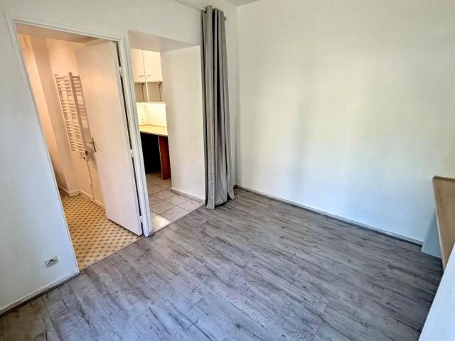 Appartement 1 pièce, 17 m² à louer à Houdan 78550