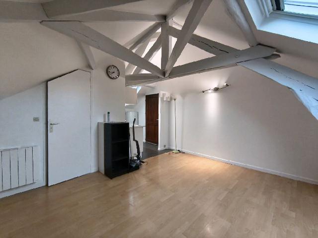 Appartement 1 pièce, 17 m² à louer à L'Isle Adam 95290