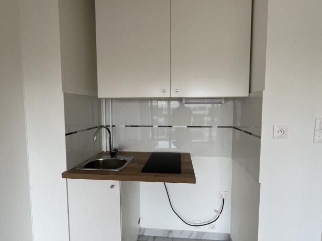 Appartement 1 pièce, 17 m² à louer à Paris 16 75016