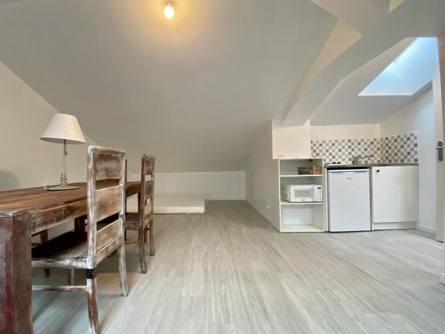 Appartement 1 pièce, 17 m² à louer à Poitiers 86000