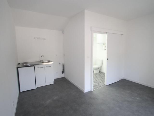 Appartement 1 pièce, 17 m² à louer à Poitiers 86000