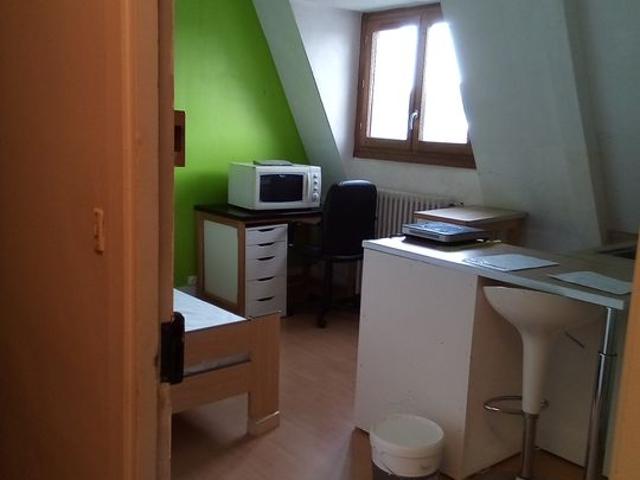 Appartement 1 pièce, 17 m² à louer à Saint Étienne 42000