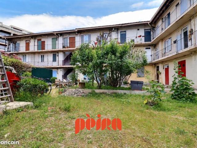 Appartement 1 pièce 18 m²