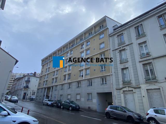 Appartement 1 pièce 18 m²