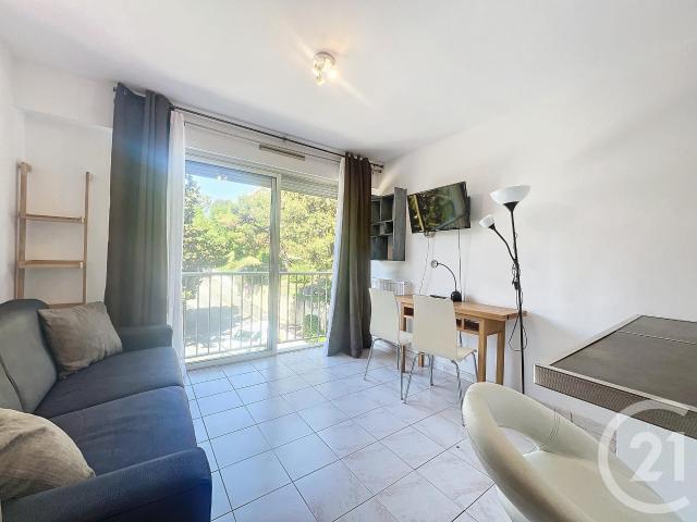 Appartement 1 pièce 18 m²