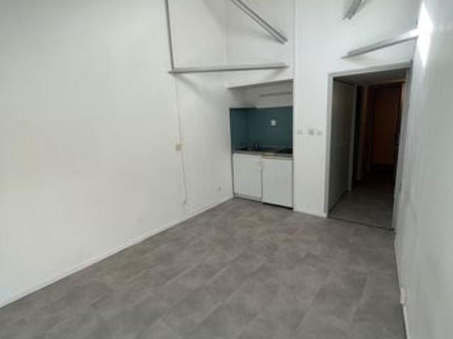 Appartement 1 pièce 18 m²