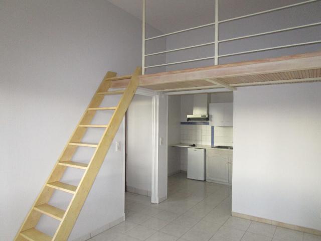 Appartement 1 pièce, 18 m² à louer à Montauban 82000