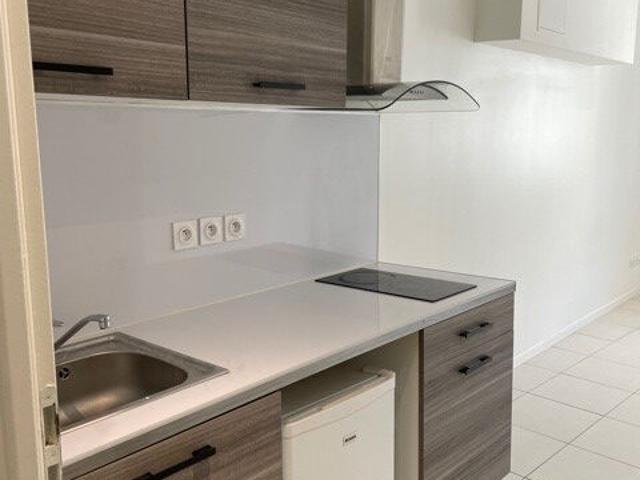 Appartement 1 pièce, 18 m² à louer à Oullins Pierre Bénite 69600