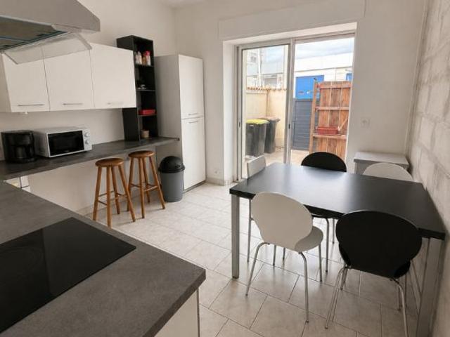 Appartement 1 pièce, 18 m² à louer à Angoulême 16000