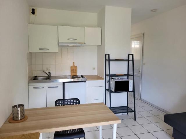 Appartement 1 pièce, 18 m² à louer à Angoulême 16000