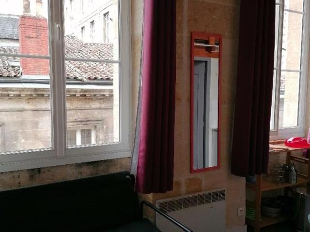 Appartement 1 pièce, 18 m² à louer à Bordeaux 33000