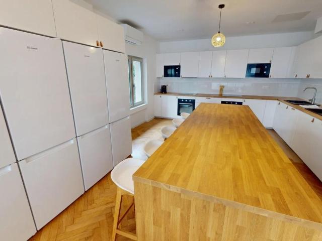 Appartement 1 pièce, 18 m² à louer à Bron 69500