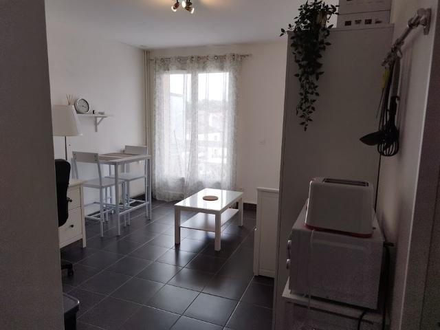 Appartement 1 pièce, 18 m² à louer à Castres 81100