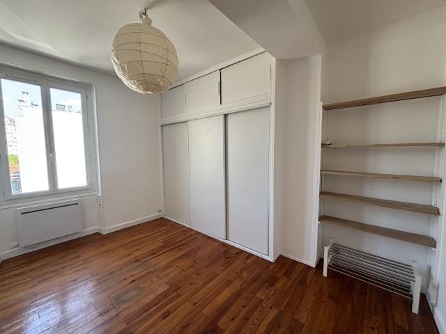 Appartement 1 pièce, 18 m² à louer à Grenoble 38000