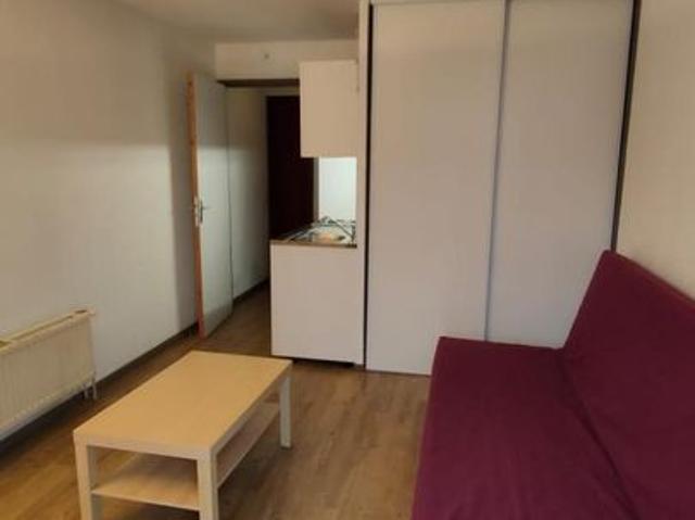 Appartement 1 pièce, 18 m² à louer à Grenoble 38000
