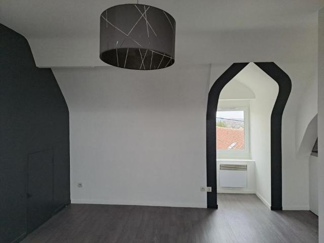 Appartement 1 pièce, 18 m² à louer à La Ferté Bernard 72400