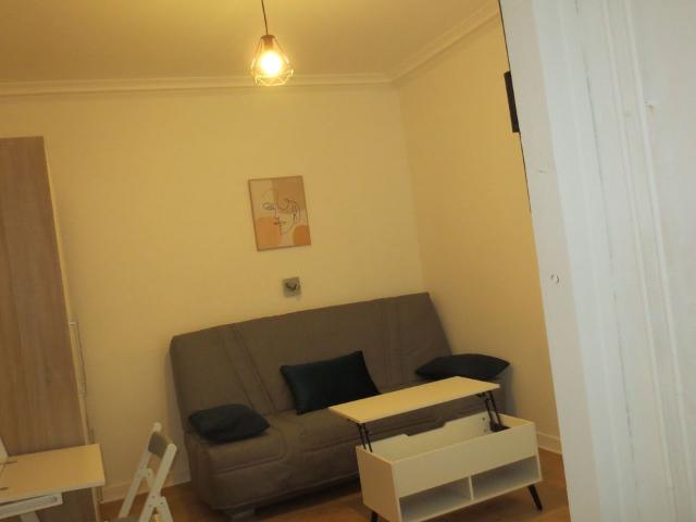 Appartement 1 pièce, 18 m² à louer à Paris 1 75001