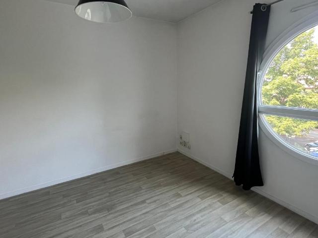 Appartement 1 pièce, 18 m² à louer à Pau 64000