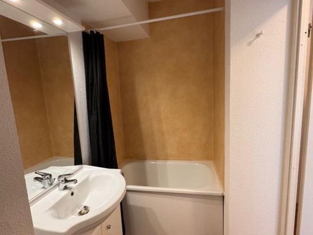 Appartement 1 pièce, 18 m² à louer à Talence 33400