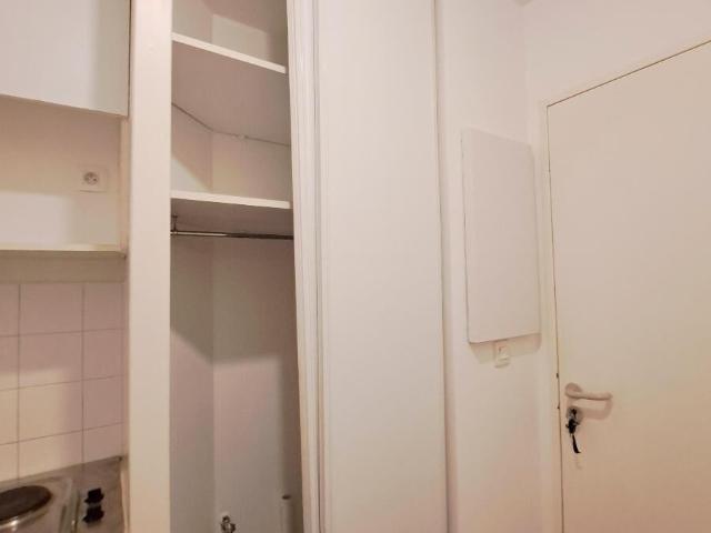 Appartement 1 pièce, 18 m² à louer à Tours 37000