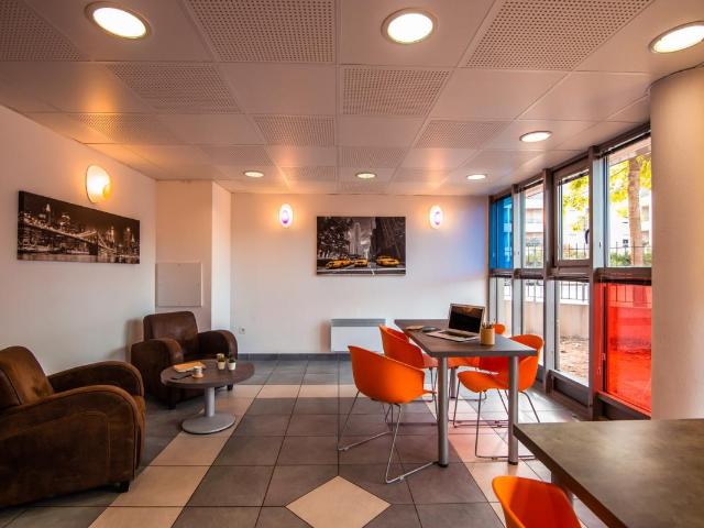Appartement 1 pièce, 18 m² à louer à Vénissieux 69200