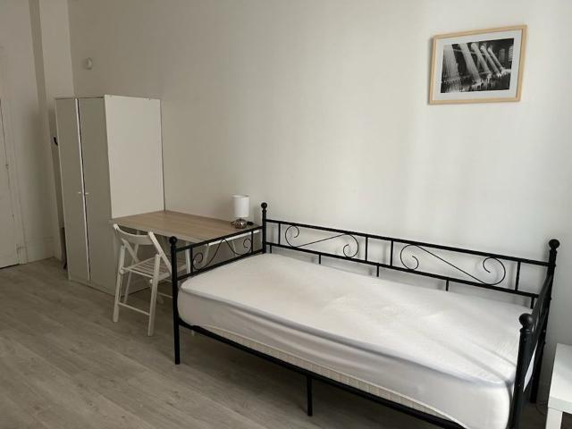 Appartement 1 pièce, 18 m² à louer à Vichy 03200