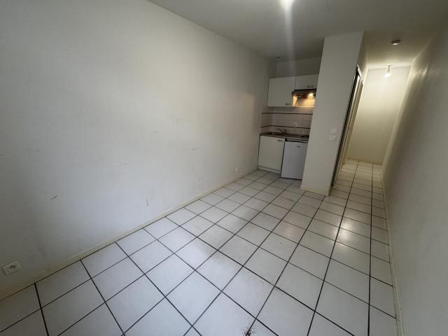 Appartement 1 pièce 19 m²