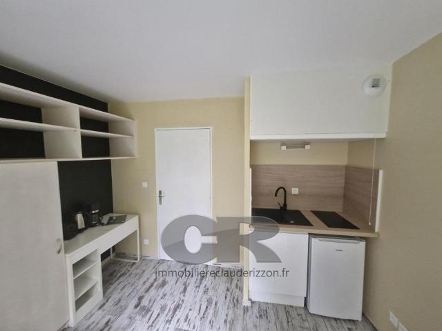 Appartement 1 pièce 19 m²