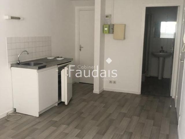 Appartement 1 pièce 19 m²