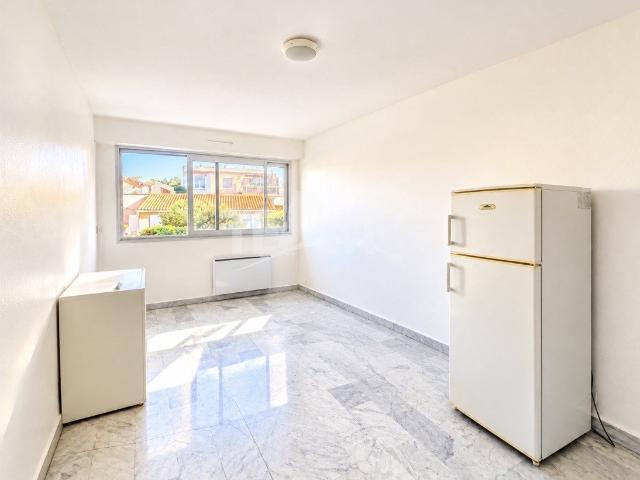 Appartement 1 pièce 19 m²