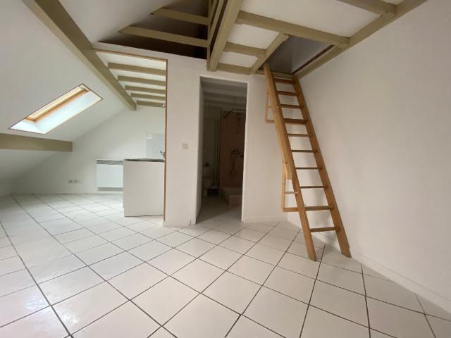 Appartement 1 pièce 19 m²