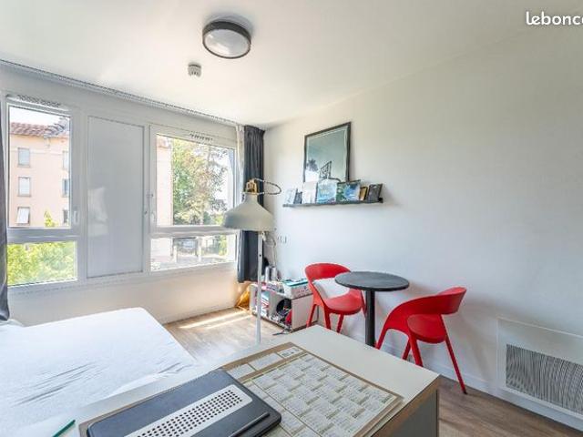 Appartement 1 pièce 19 m²