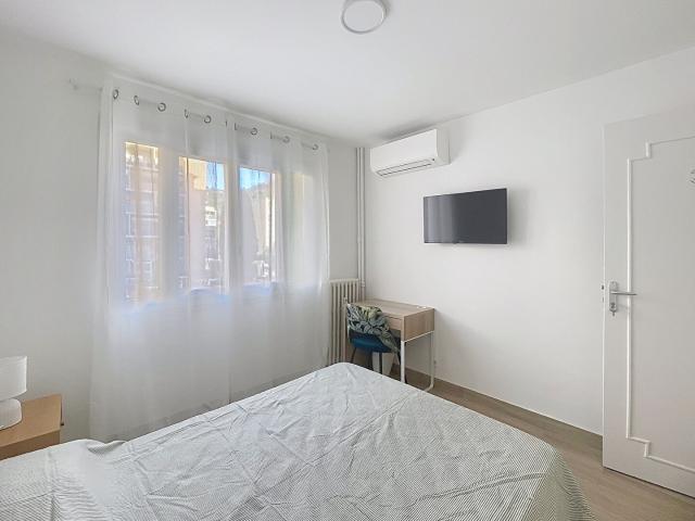 Appartement 1 pièce, 19 m² à louer à Nice 06000